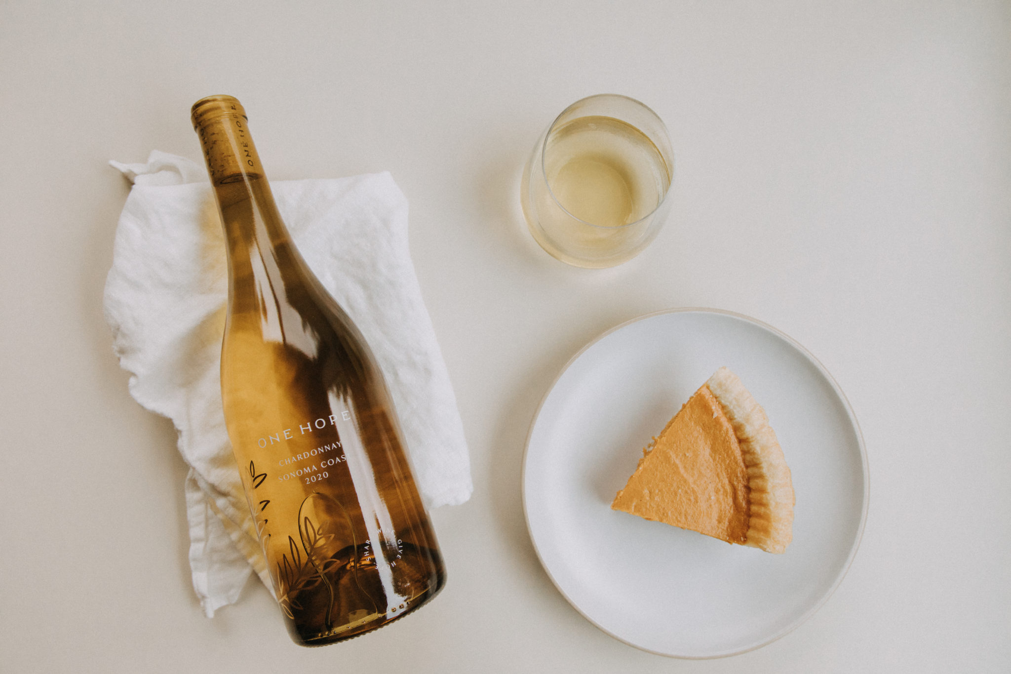 Thanksgiving wine and pie pairings ONEHOPE